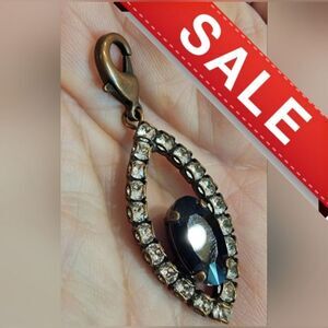 Sabika WC20211 Duality Marquis Pendant 2" Long Brass Setting